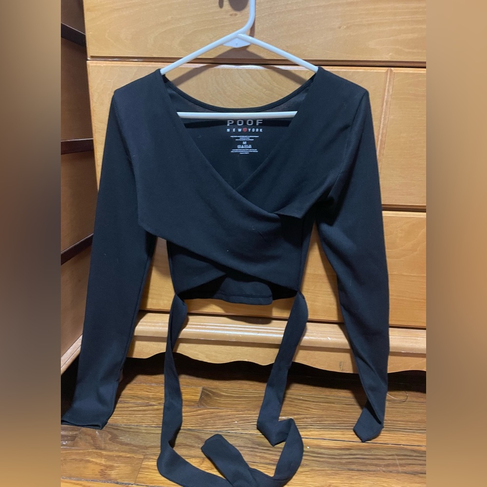 long sleeve black criss cross shirt size medium